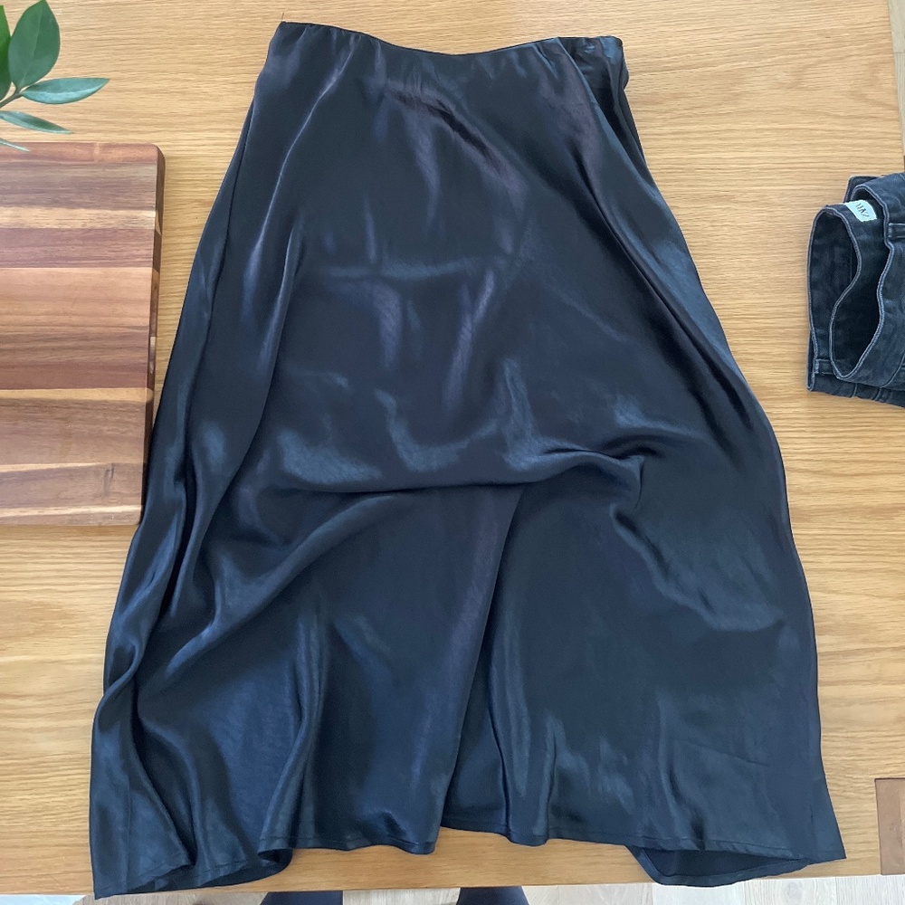 Slip skirt